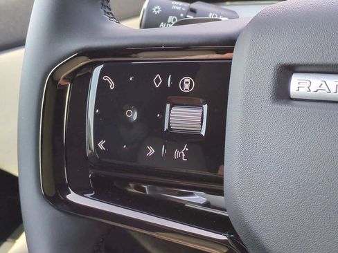 New 2026 Land Rover Range Rover Evoque S image 23