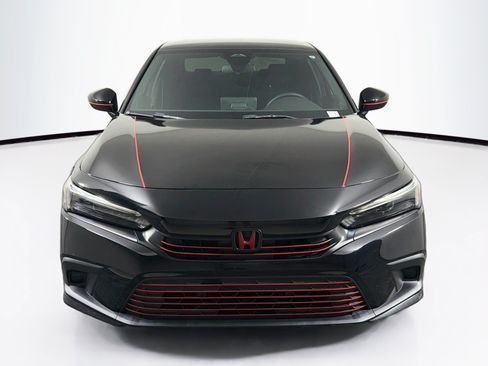 Used 2023 Honda Civic Sport image 2