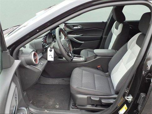 New 2026 Chevrolet Trax RS image 17