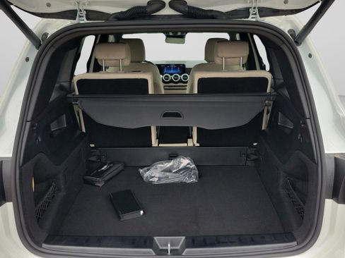 Certified 2026 Mercedes-Benz GLB 250 image 5