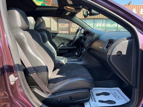 Used 2020 Dodge Charger R/T w/ Plus Group image 9