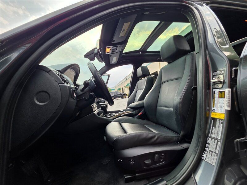 Used 2013 BMW X1 xDrive35i w/ Ultimate Pkg AWD/4WD image 13