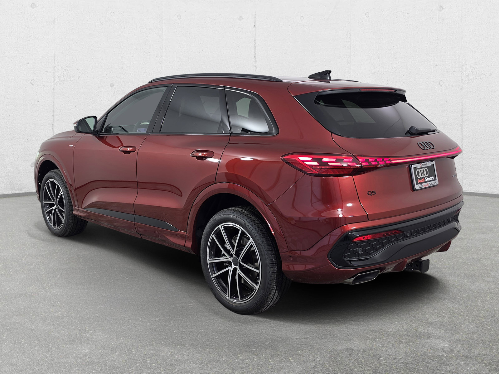 New 2026 Audi Q5 Premium AWD/4WD image 4