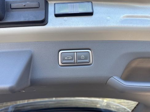 New 2026 Kia EV9 Wind image 21