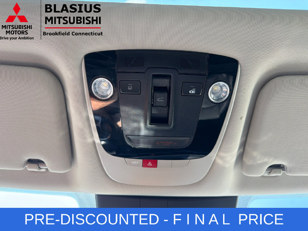 Used 2025 Kia K5 EX FWD image 35