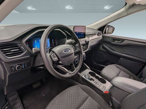 New 2026 Ford Escape Active w/ Cold Weather Package image 3