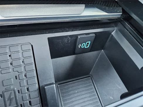 Used 2024 Ford F450 Limited w/ FX4 Off-Road Package image 33