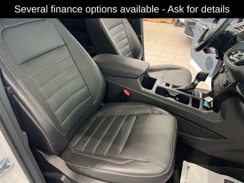 Used 2017 Ford Escape Titanium AWD/4WD image 21