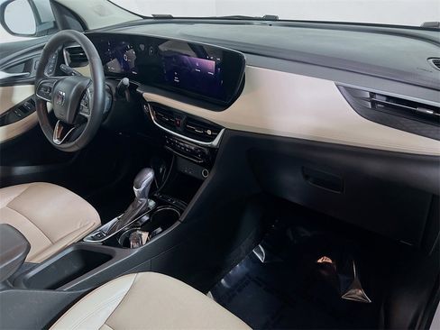 Used 2024 Buick Encore GX Avenir image 26