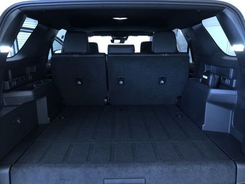 New 2026 Toyota 4Runner Limited AWD/4WD image 23