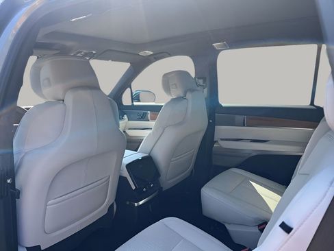 New 2026 Cadillac Vistiq Luxury image 27