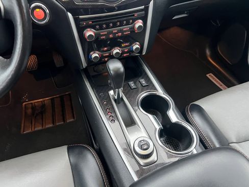 Used 2020 Nissan Pathfinder SL image 15