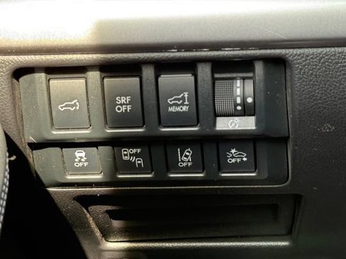 Used 2017 Subaru Outback 2.5i Premium AWD/4WD image 17