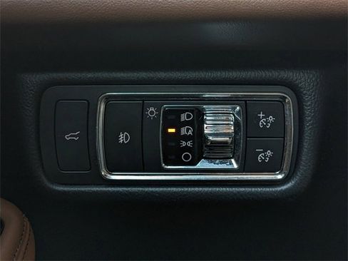 Used 2021 Lincoln Aviator Reserve w/ Equipment Group 201A image 29