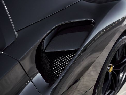 Used 2018 Ferrari 488 Spider Base image 10