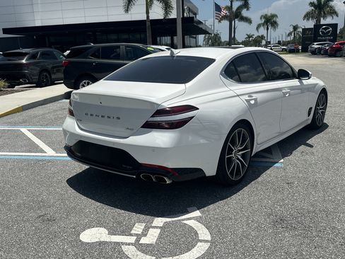 Certified 2022 Genesis G70 2.0T w/ Prestige Package RWD image 7