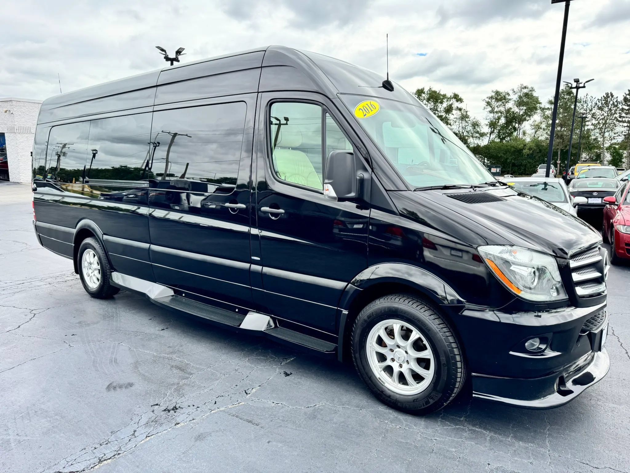 Used 2016 Mercedes-Benz Sprinter 2500 image 6
