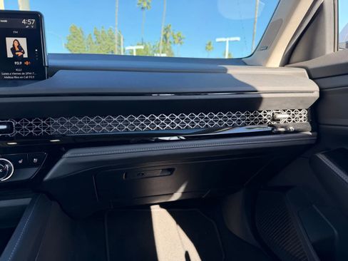 Used 2025 Honda Accord Touring image 19