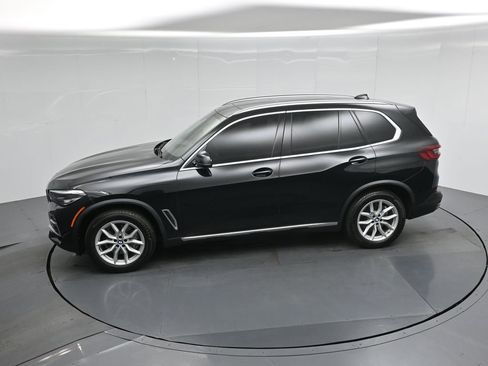Used 2021 BMW X5 sDrive40i w/ Convenience Package image 46