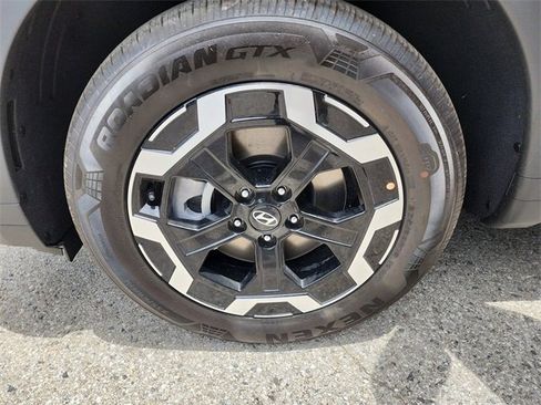 New 2025 Hyundai Santa Fe SEL image 31