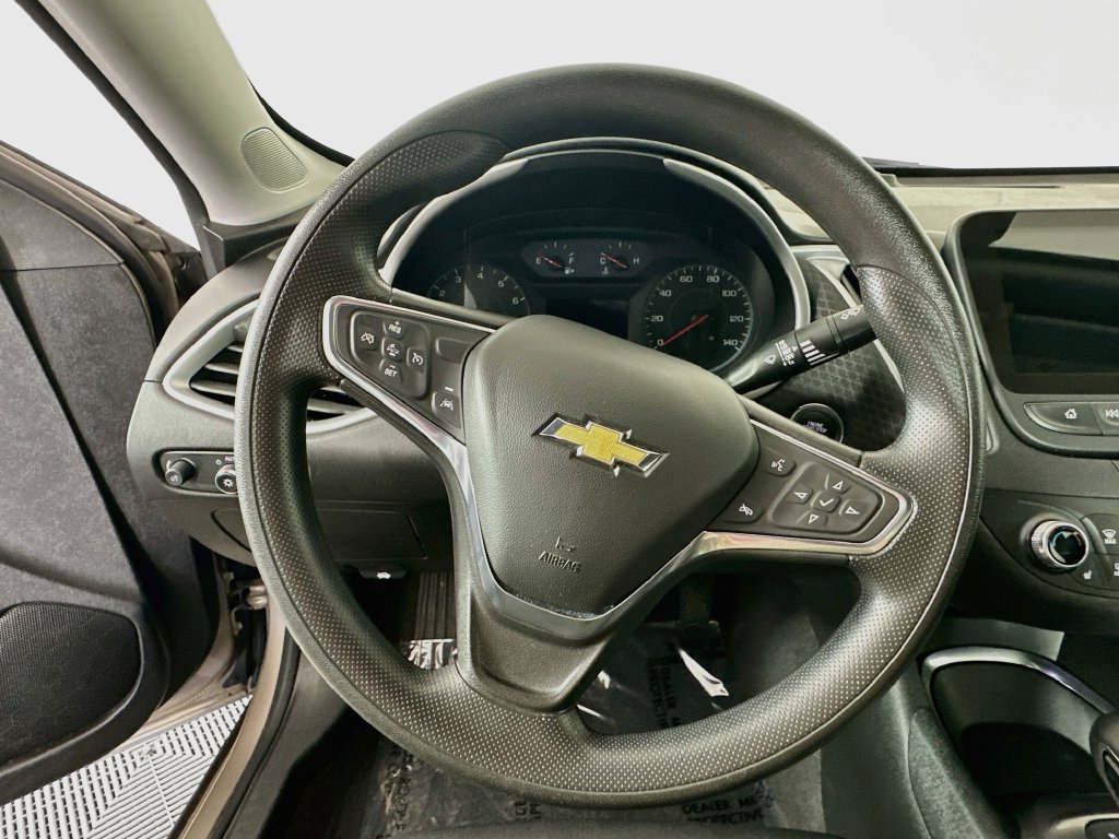 Used 2024 Chevrolet Malibu LT FWD image 16