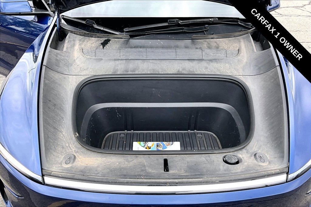 Used 2026 Tesla Model Y 2WD image 29