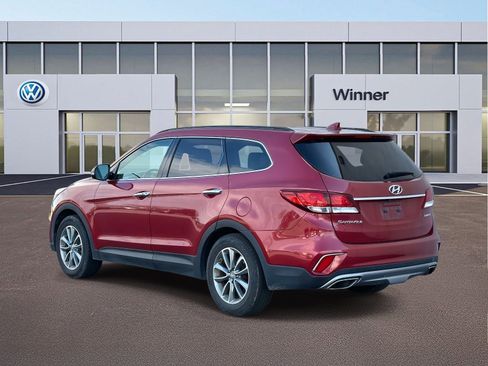 Used 2017 Hyundai Santa Fe Limited image 3