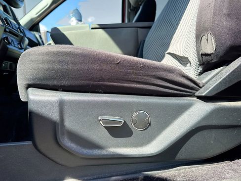 Used 2015 Ford F150 XLT w/ Equipment Group 301A Mid image 17