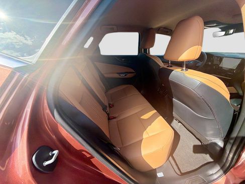 Used 2025 Lexus NX 250 FWD image 29