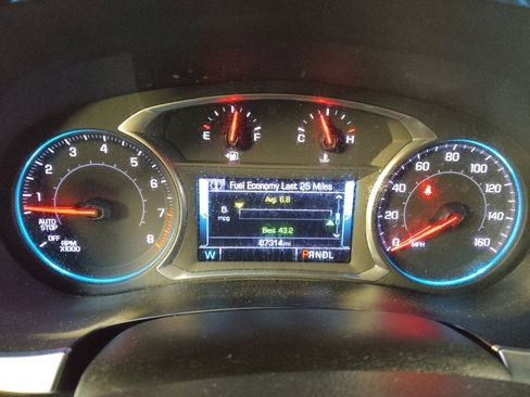Used 2019 Chevrolet Traverse LT FWD image 23