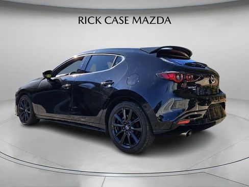 Used 2025 MAZDA MAZDA3 Hatchback w/Premium Plus Pkg image 7