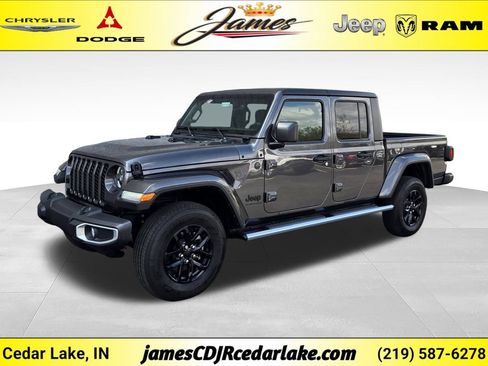 Used 2023 Jeep Gladiator Sport AWD/4WD image 1