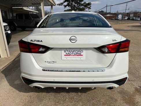 Used 2023 Nissan Altima 2.5 SL FWD image 6