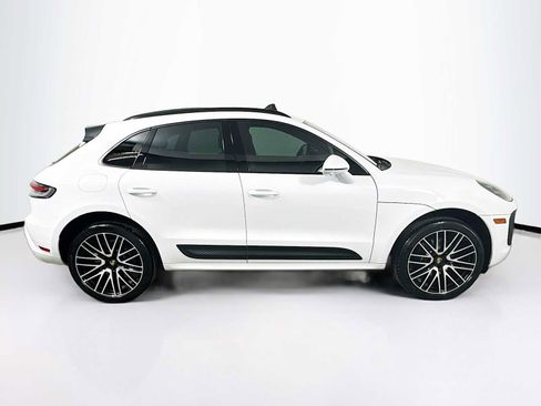 New 2026 Porsche Macan image 8