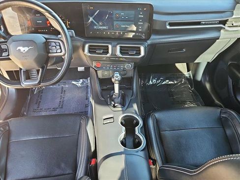 Used 2024 Ford Mustang GT Premium image 17