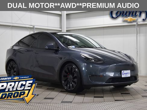 Used 2022 Tesla Model Y Performance AWD/4WD image 1