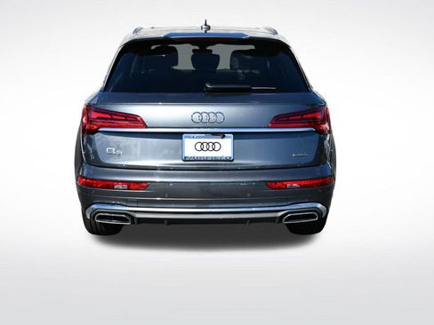 Certified 2023 Audi Q5 2.0T Premium w/ Convenience Package AWD/4WD image 4