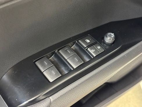 Used 2025 Toyota Camry LE FWD image 9