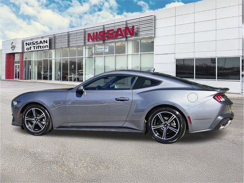 Used 2024 Ford Mustang Premium RWD image 7