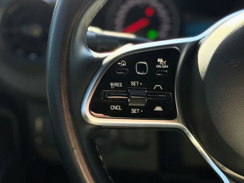 Used 2022 Mercedes-Benz Sprinter 2500 image 12