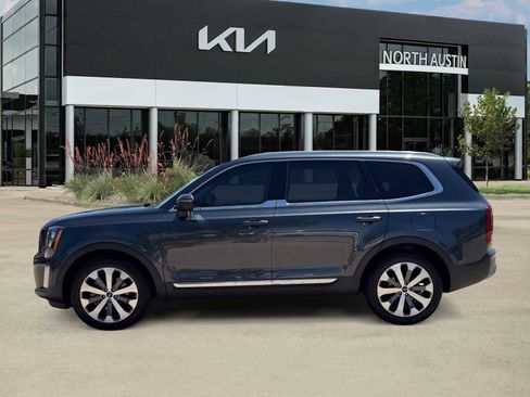 Certified 2022 Kia Telluride EX w/ EX Premium Package FWD image 6
