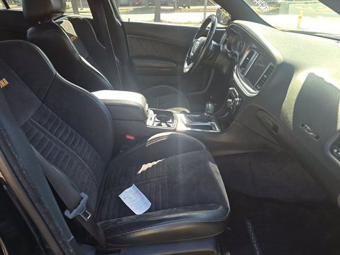 Used 2017 Dodge Charger R/T RWD image 13