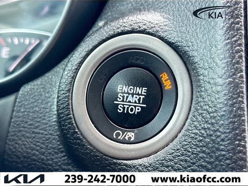 Used 2020 Dodge Journey Crossroad image 33