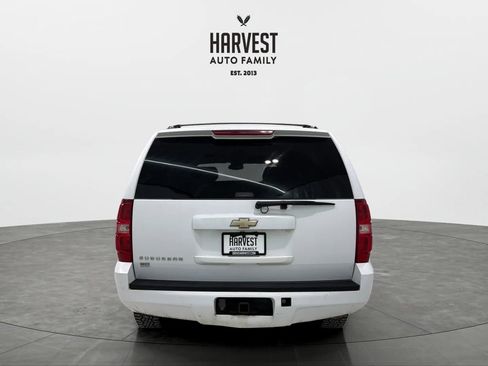 Used 2008 Chevrolet Suburban 2500 w/ Skid Plate Package image 5