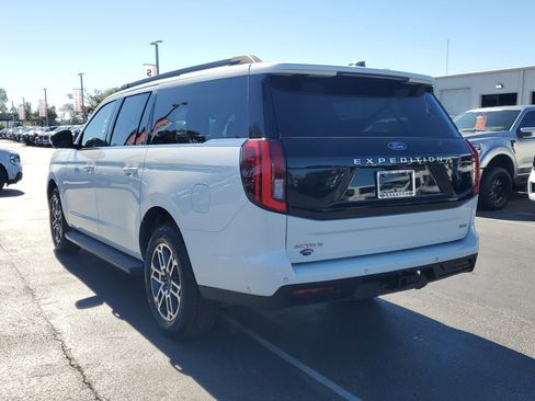 Certified 2025 Ford Expedition Max Active image 7
