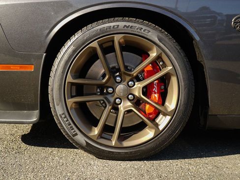 Used 2023 Dodge Challenger SRT Hellcat w/ Driver Convenience Group RWD image 26