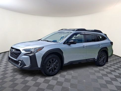 Used 2025 Subaru Outback Onyx Edition XT AWD/4WD image 6