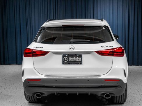 New 2025 Mercedes-Benz GLA 35 AMG 4MATIC image 8