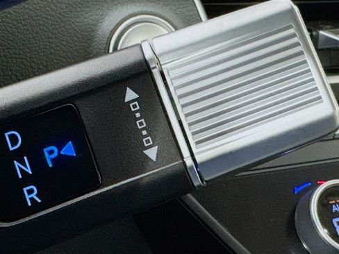 New 2026 Hyundai Sonata SEL FWD image 17