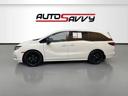 Used 2023 Honda Odyssey Sport image 4